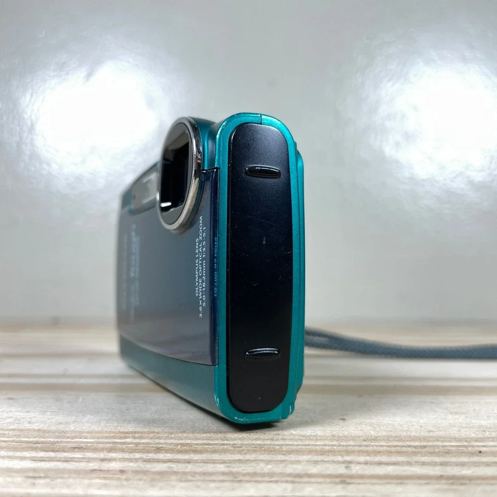 Olympus Stylus Tough-3000 12.0MP Digital Camera Bundle Blue w/ Charger + Battery